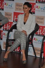 Nargis Fakhri at HiBlitz cover launch in Mumbai on 2nd Aug 2013 (17).JPG